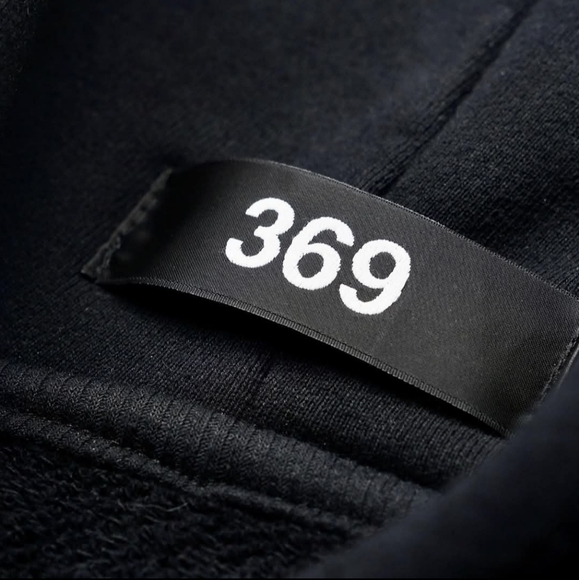 369LOS ANGELES All Bark No Bite HOODIE - Picture 16 of 17